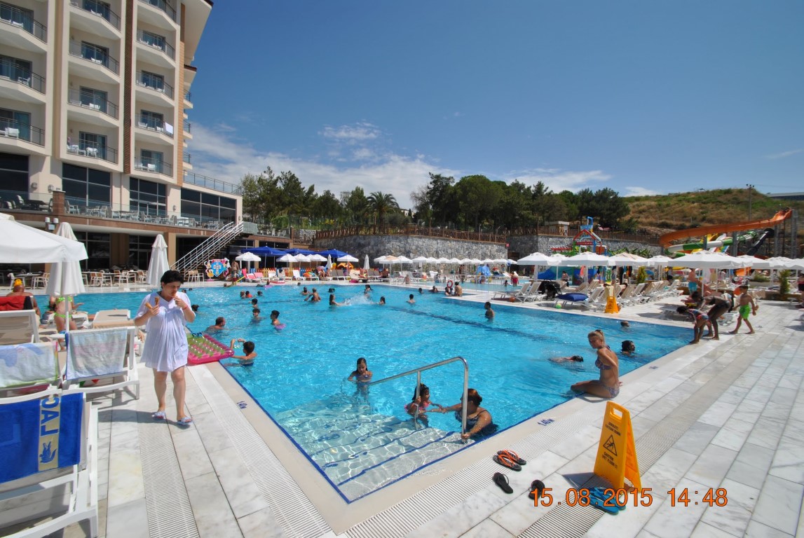 imagini hotel RAMADA KUSADASI